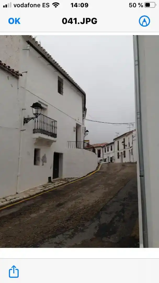 Vista exterior de Casa adosada en venda en Atajate amb Traster, Moblat i Balcó