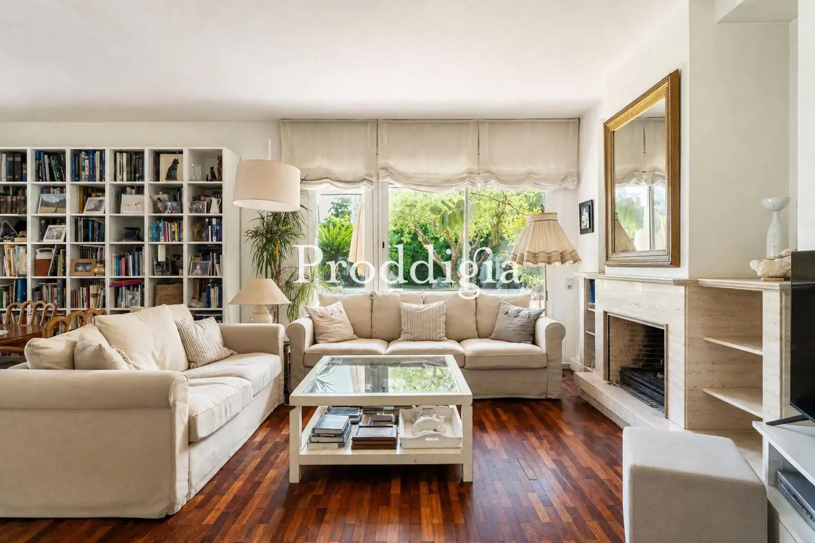 Living room of Houses for sale in Sant Cugat del Vallès  with Heating and Swimming Pool