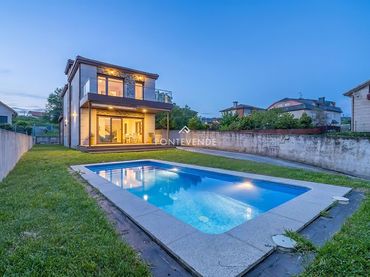 Casa amb piscina en venda a Seixo-Beade 4