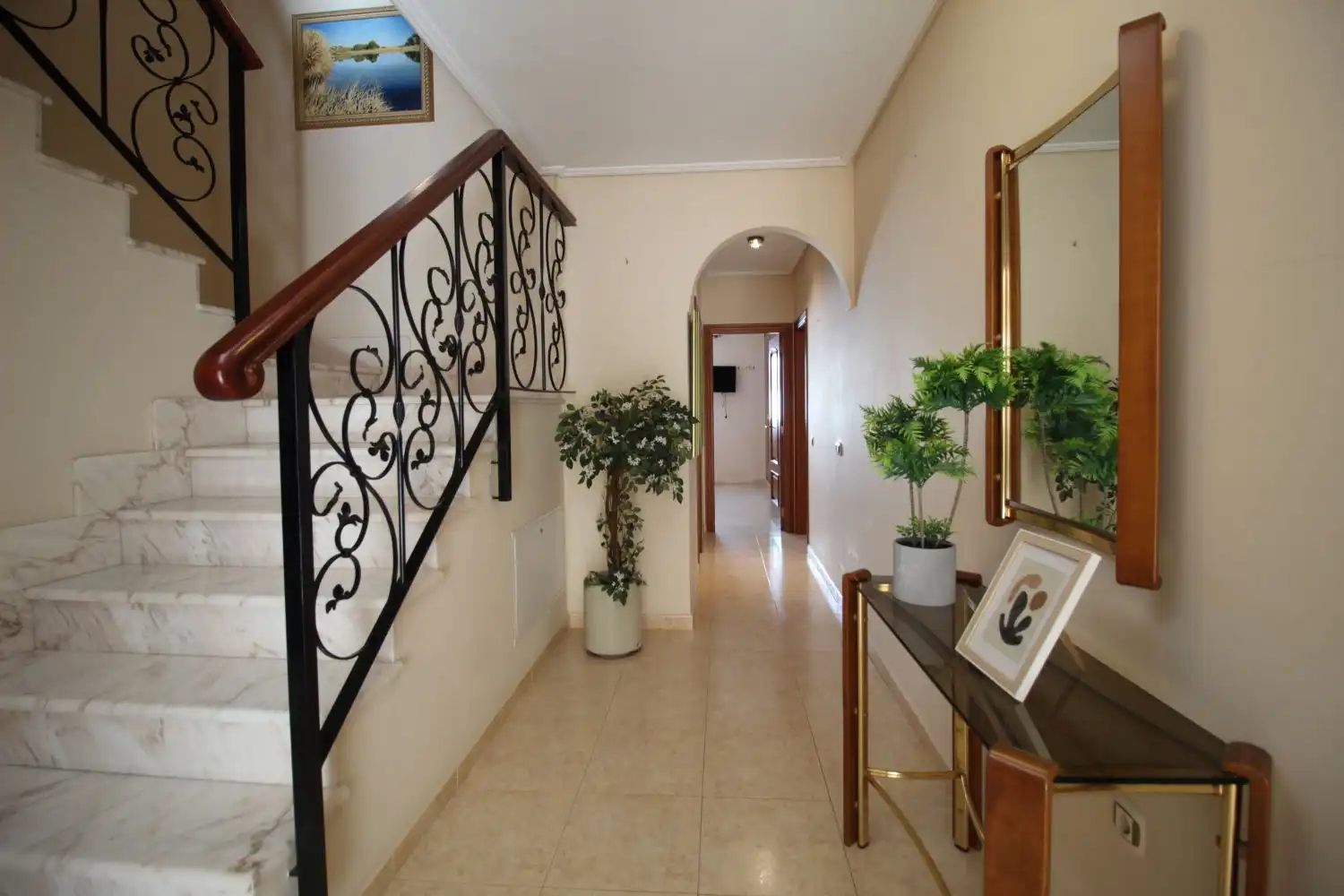 Casa amb terrassa en venda a Almenara