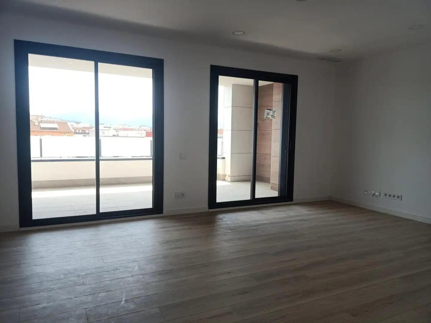 Sala d'estar de Pis de lloguer en Mollet del Vallès amb Aire condicionat, Calefacció i Parquet