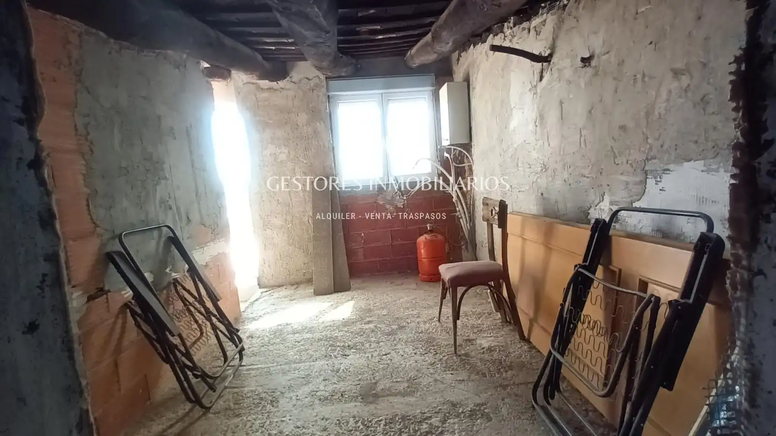 Casa adosada en venda a Santa Rosa