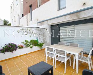 Terrassa de Casa adosada en venda en Cubelles amb Calefacció, Terrassa i Traster