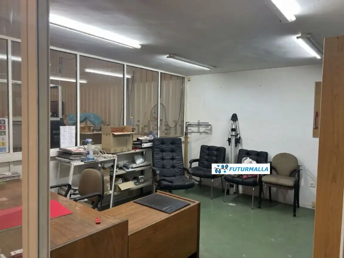 Local en venda en Pinseque amb Aire condicionat, Calefacció i Moblat
