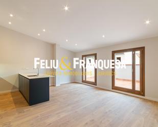 Attic to rent in Centre