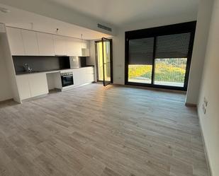 Living room of Flat to rent in Vilanova i la Geltrú  with Air Conditioner, Heating and Parquet flooring