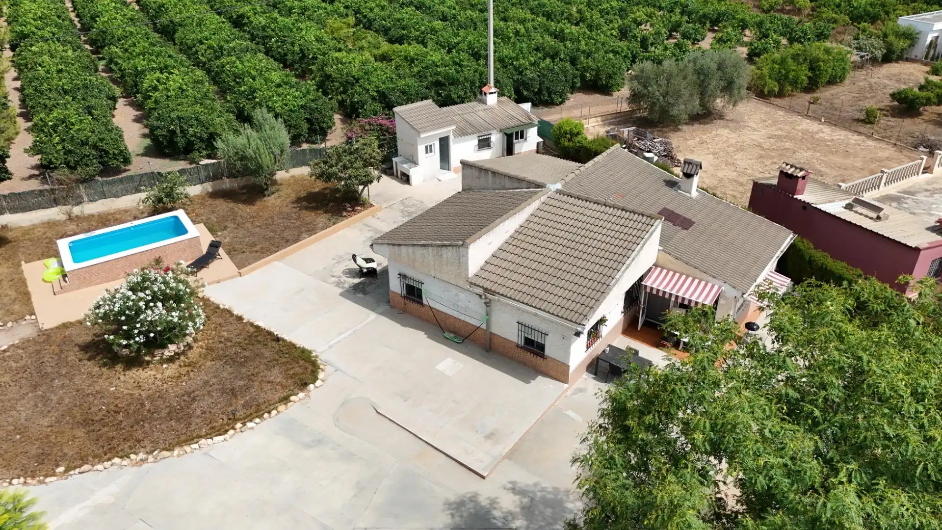 Vista exterior de Casa o xalet en venda en Pedralba amb Aire condicionat, Jardí privat i Terrassa