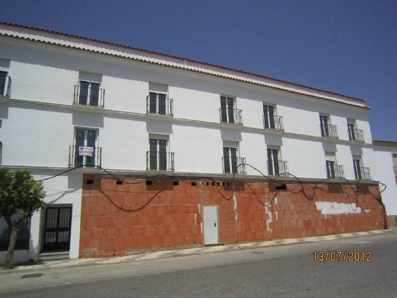 Exterior view of Box room for sale in Llerena