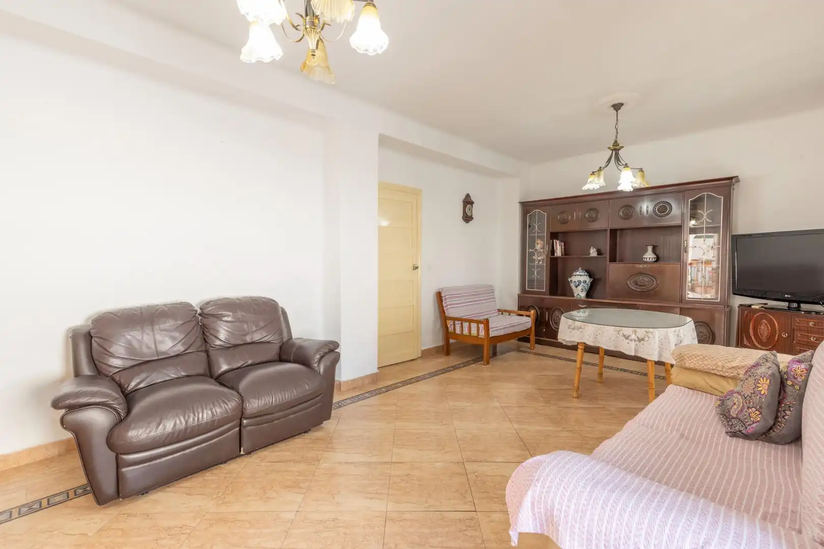 Sala de estar de Residencial en venta en Granada