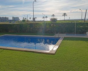 Piscina de Apartament en venda en Cunit amb Aire condicionat, Calefacció i Terrassa