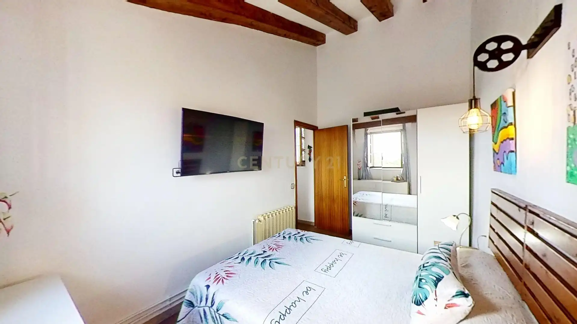 Dormitori de Casa o xalet en venda en El Vendrell amb Aire condicionat, Jardí privat i Traster