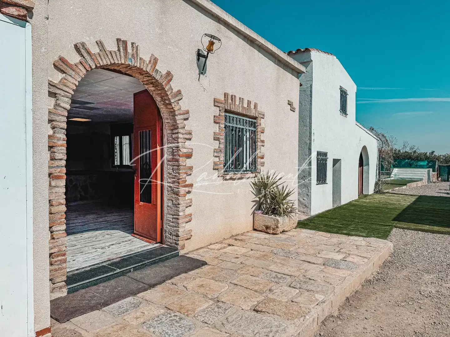 Exterior view of Houses for sale in Reus  with Air Conditioner, Swimming Pool and Furnished