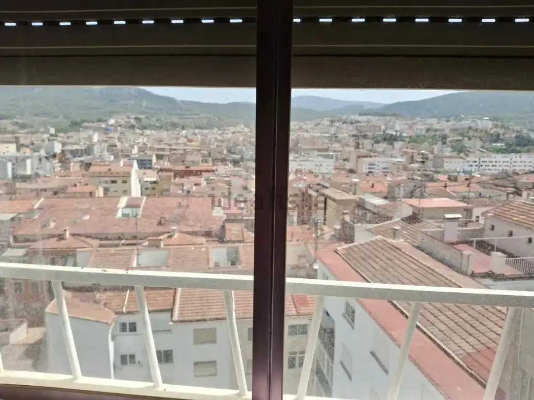 Vista exterior de Pis en venda en Alcoy / Alcoi amb Calefacció, Traster i Balcó