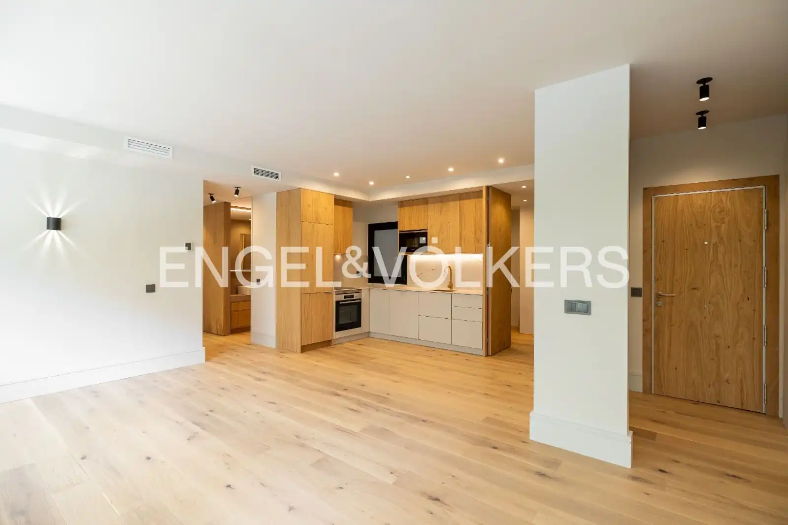 Cocina de Piso en venta en Barcelona con Aire acondicionado, Calefacción y Parquet