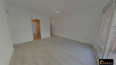 Foto 4 de Piso en venta en Calle Colombia, Rocafonda, Mataró