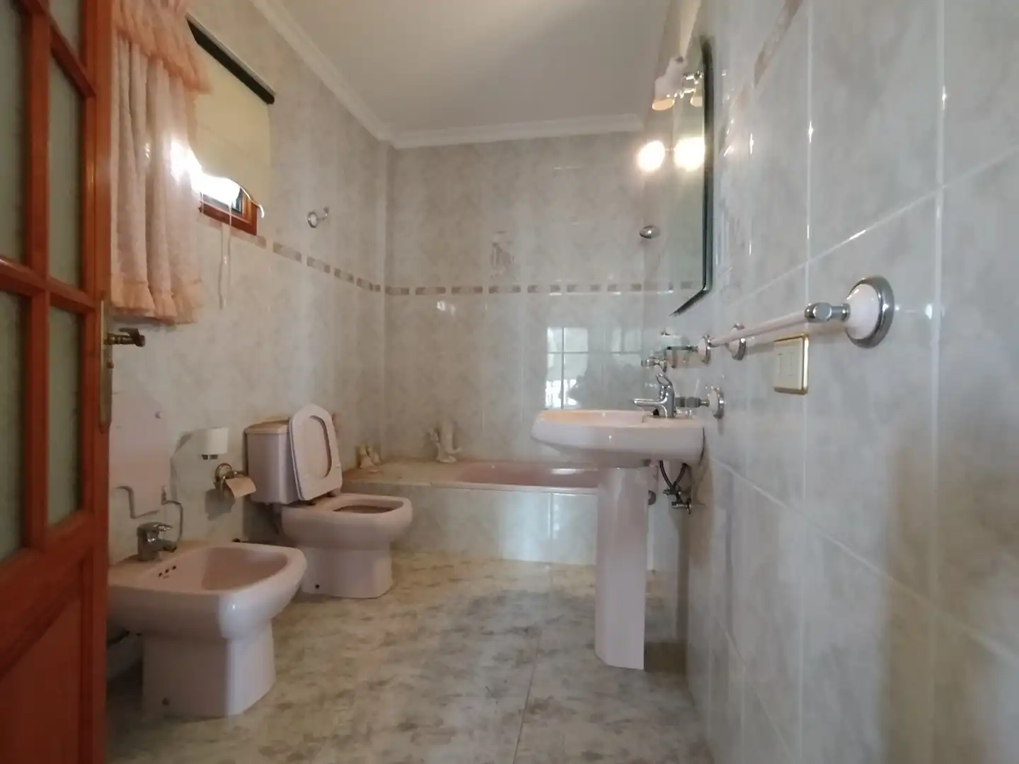 Baño de Casa o chalet en venta en Gáldar con Jardín privado, Terraza y Amueblado