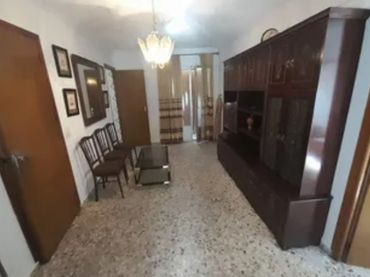 Appartement avec balcon à vendre à Calle de Tomelloso 21