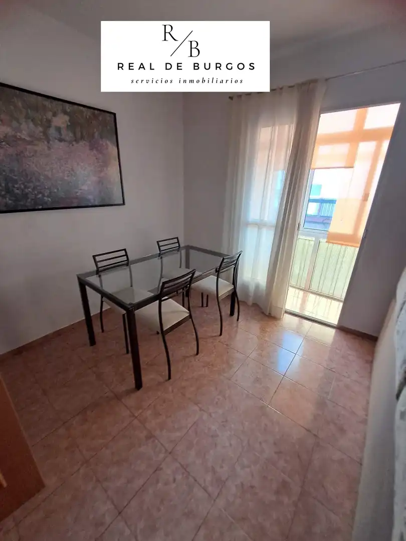 Comedor de Piso de alquiler en Valladolid con Calefacción, Terraza y Amueblado