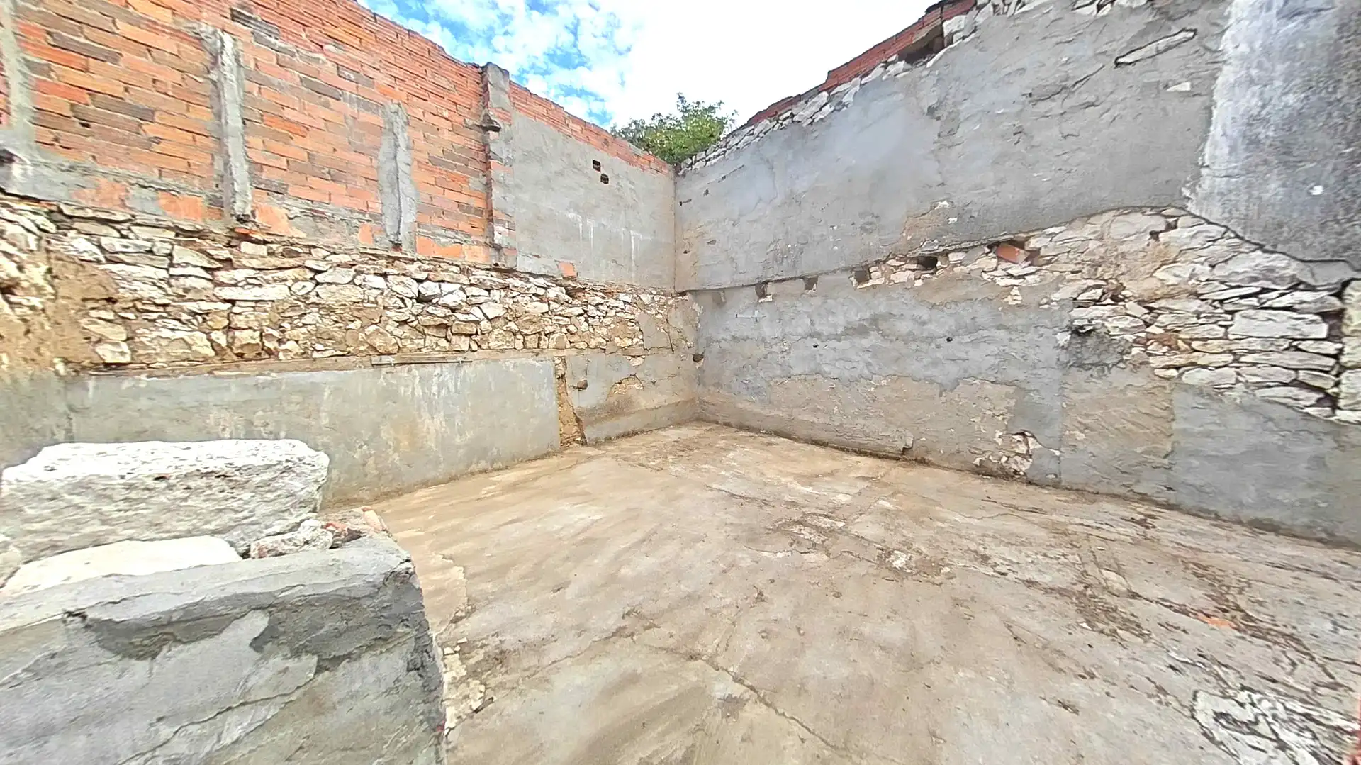Casa adosada en venda a Escudero, Campaspero