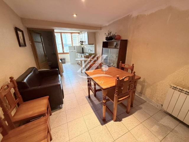 Casa-chalet en Venta en Vimbodí i Poblet