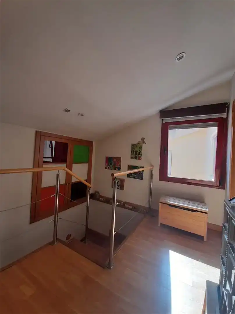 Dúplex en venda en Piedrahíta amb Parquet, Traster i Moblat
