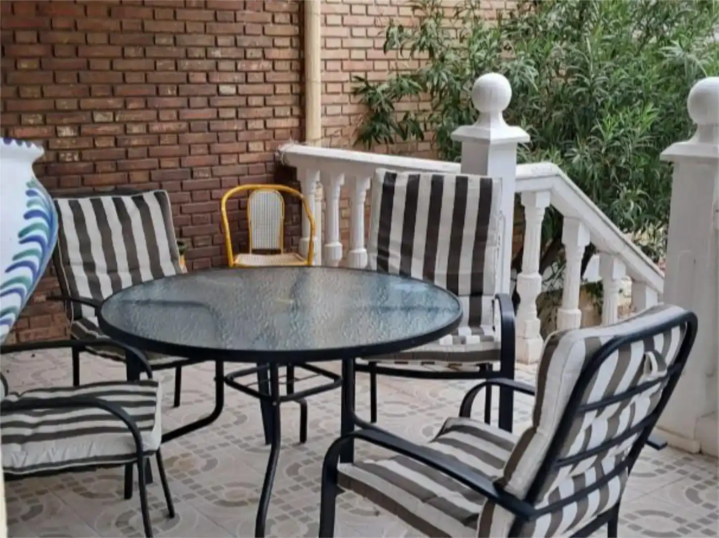 Terrassa de Casa o xalet en venda en Baeza amb Jardí privat, Piscina i Moblat
