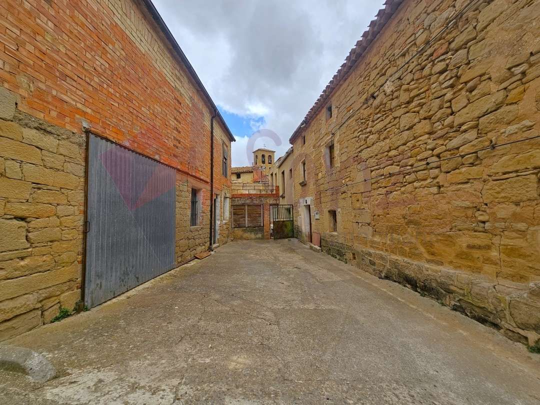 Vista exterior de Casa o xalet en venda en Bargota amb Terrassa, Traster i Balcó