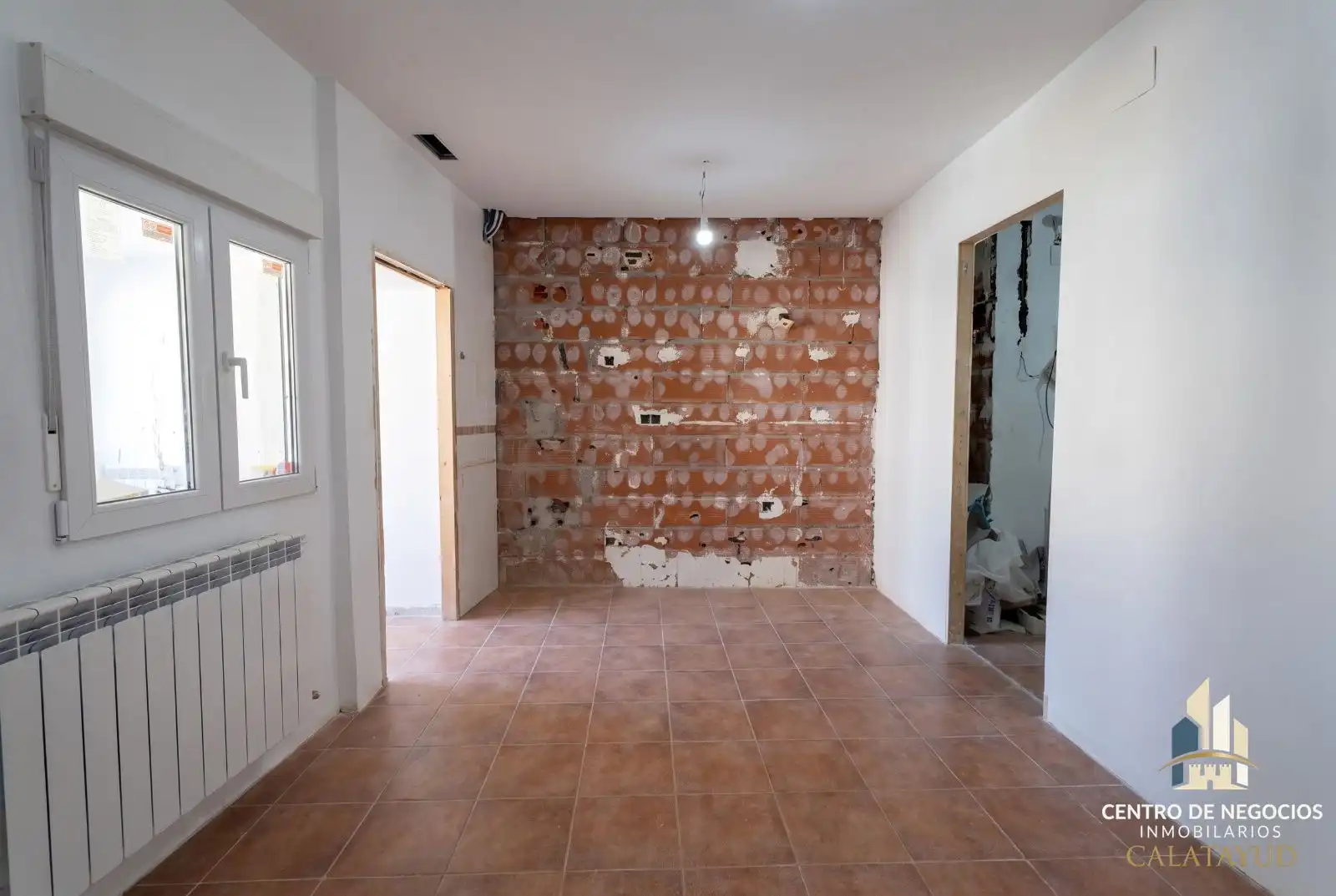 Casa adosada en venda en Calatayud amb Aire condicionat, Calefacció i Terrassa