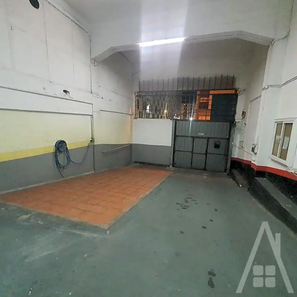 Garage for sale in Bilbao 