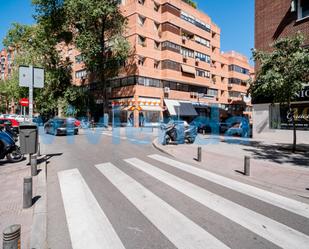Exterior view of Flat for sale in  Madrid Capital  with Terrace, Storage room and Balcony