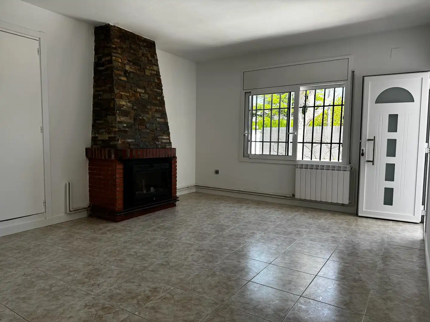 Sala de estar de Casa o chalet en venta en El Bruc con Calefacción, Jardín privado y Terraza