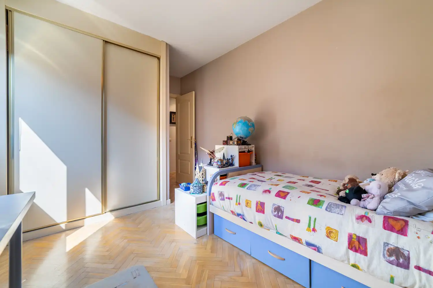 Dormitori de Pis en venda en Las Rozas de Madrid amb Aire condicionat, Calefacció i Parquet