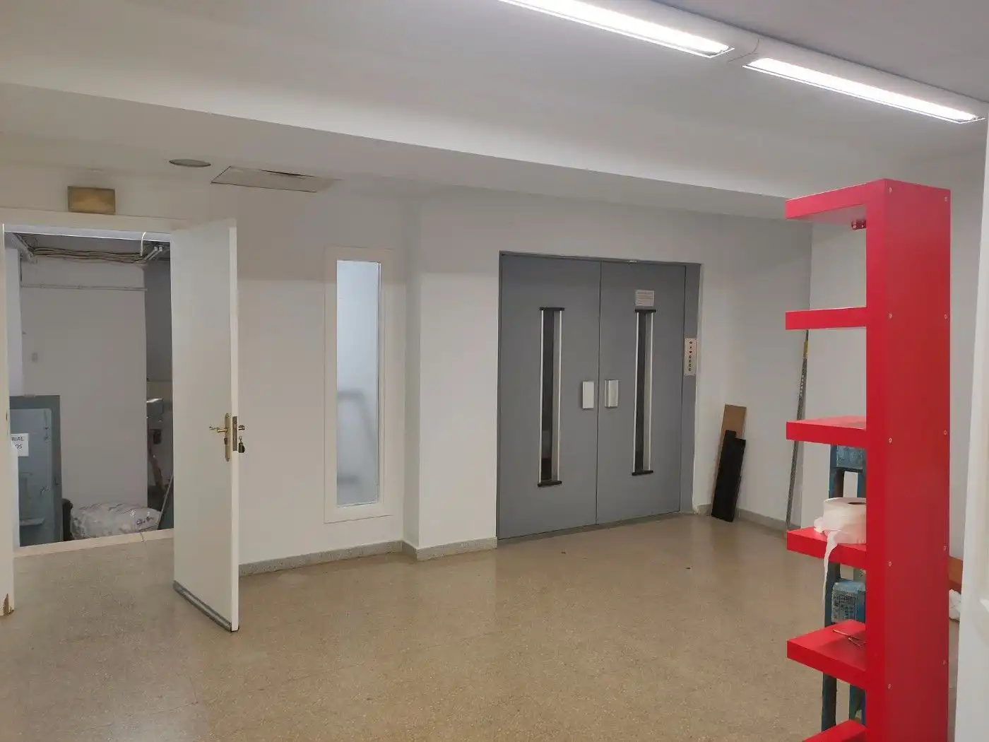 Local comercial en venda a Riu Nord, imagen 3