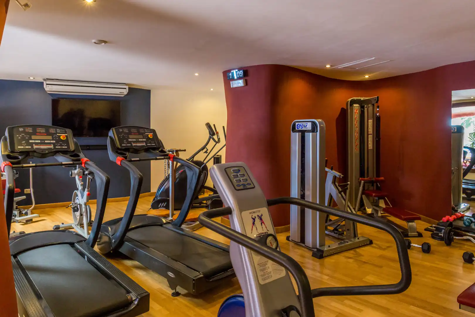 Attic for sale in Estepona  with Air Conditioner, Heating and Terrace
