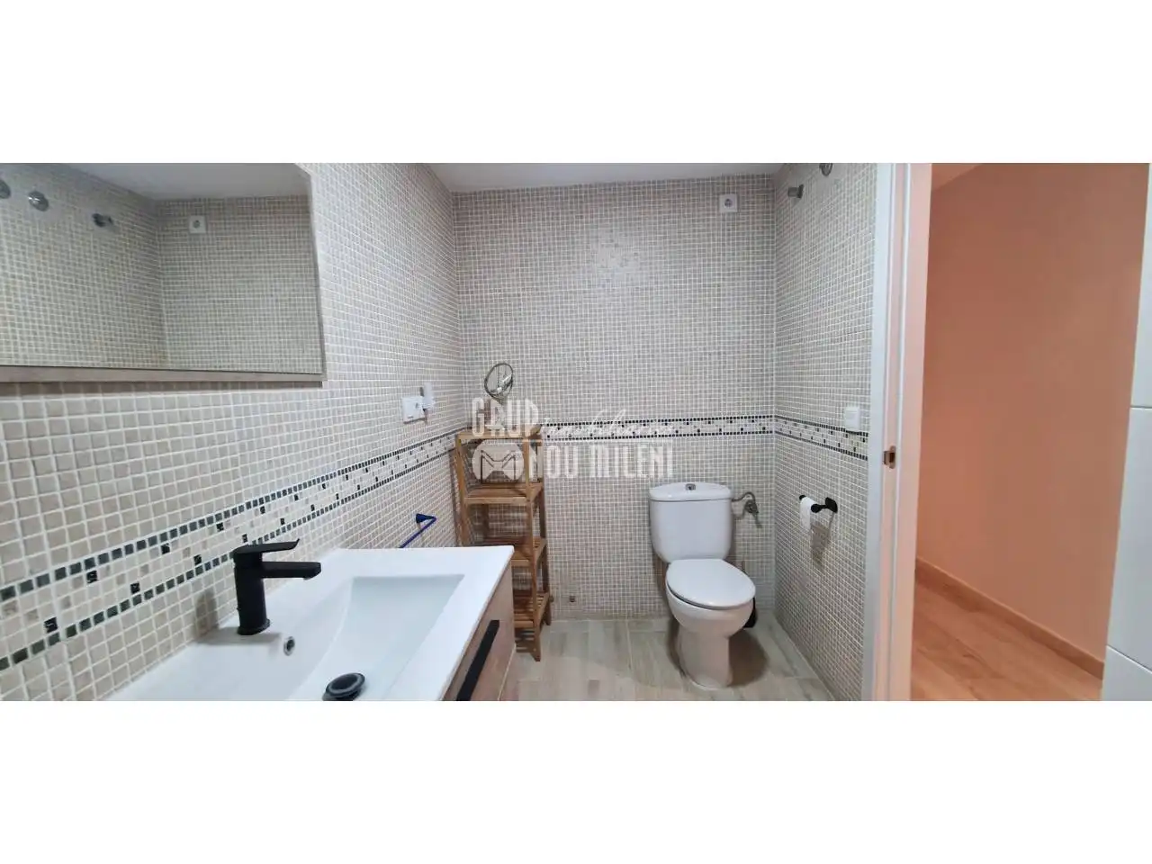 Baño de Apartamento de alquiler en Catarroja con Aire acondicionado y Calefacción