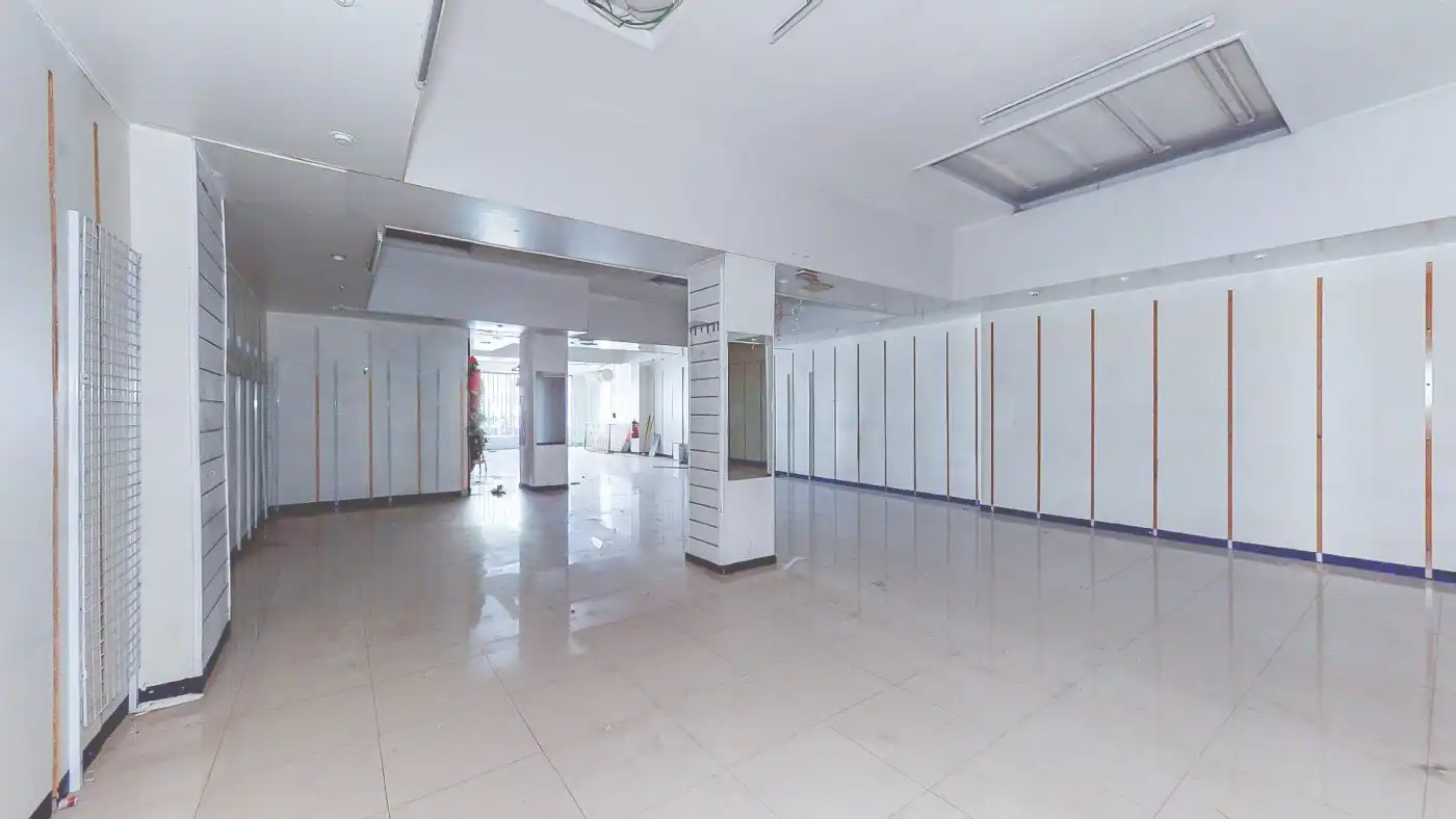 Local comercial en venda a Calle ARANDA ( CONDE DE ) 70, imagen 3