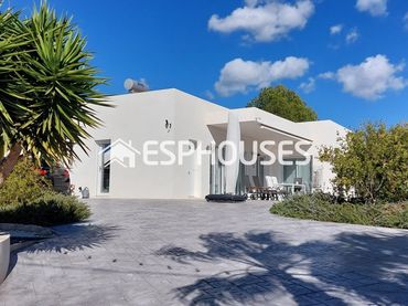 Xalet amb piscina en venda a Busot