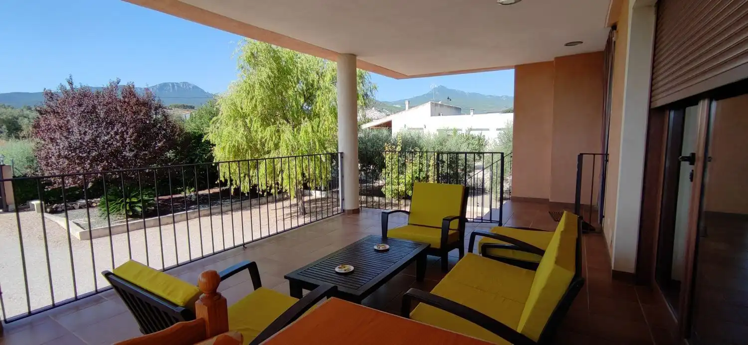 Chalet con piscina en venta en Moratalla, imagen 2