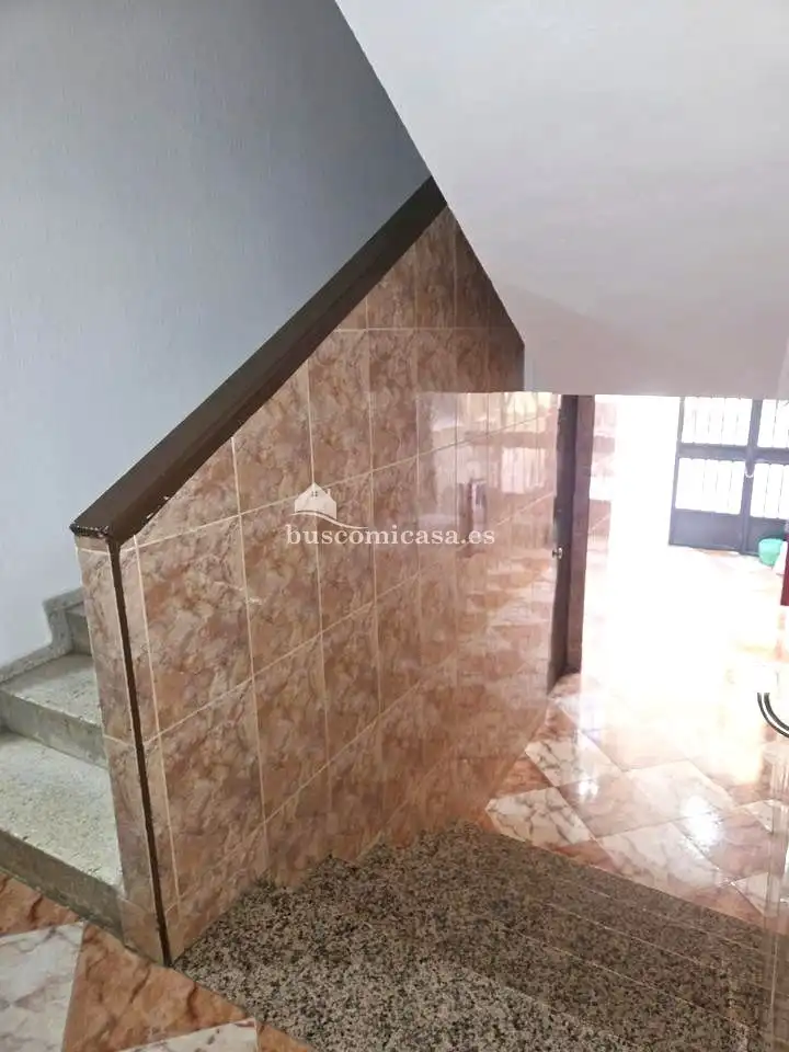 Planta baja en venta en Jaén con Terraza y Balcón