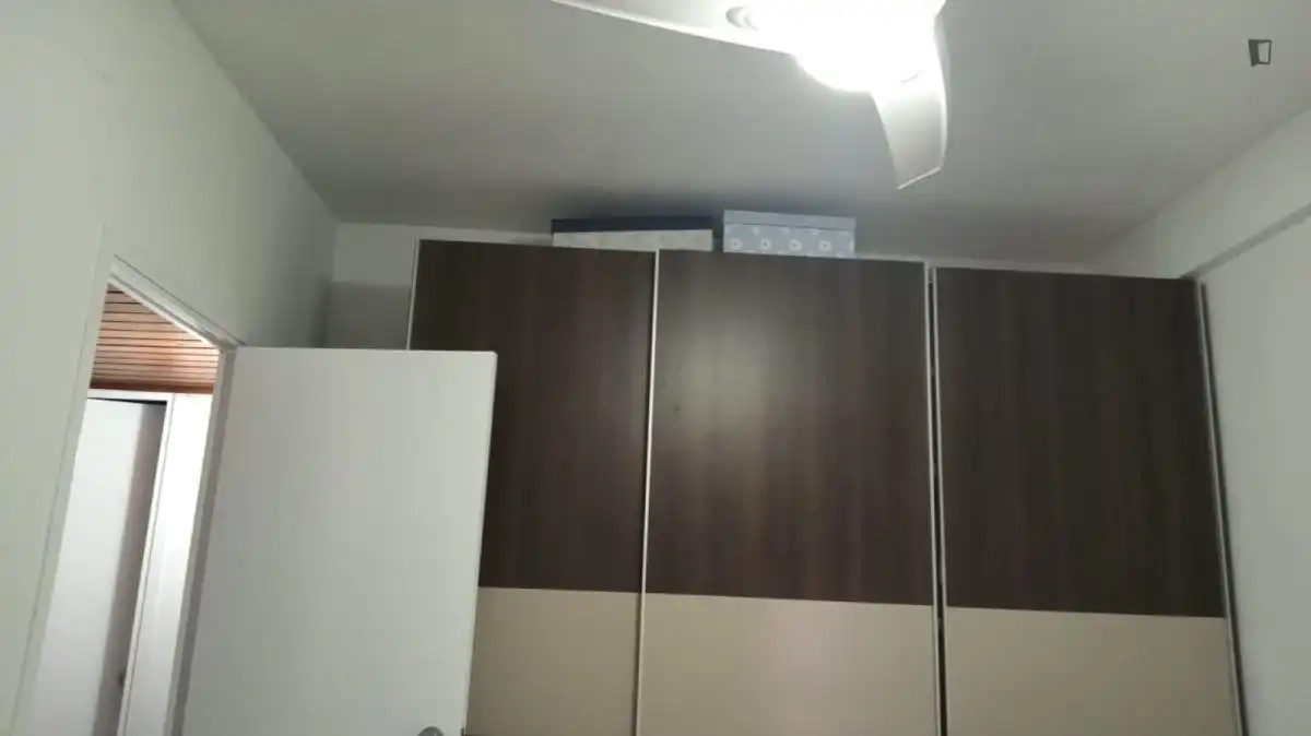 Apartament per a compartir en Barcelona amb Moblat, Forn i Rentadora