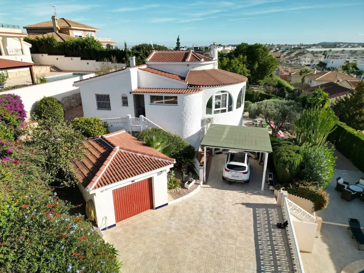 Vista exterior de Casa o chalet en venta en Rojales con Aire acondicionado, Jardín privado y Trastero