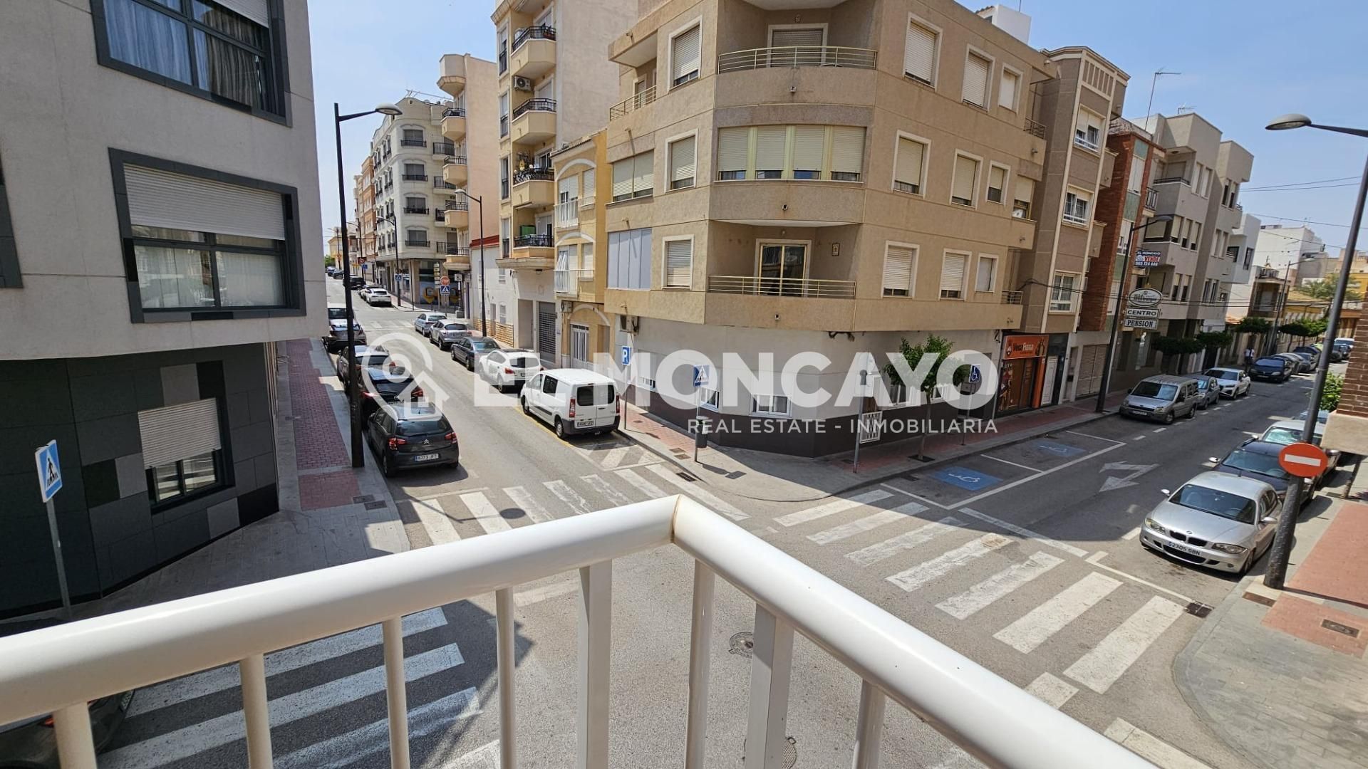 Exterior view of Apartment for sale in Guardamar del Segura  with Air Conditioner, Heating and Terrace