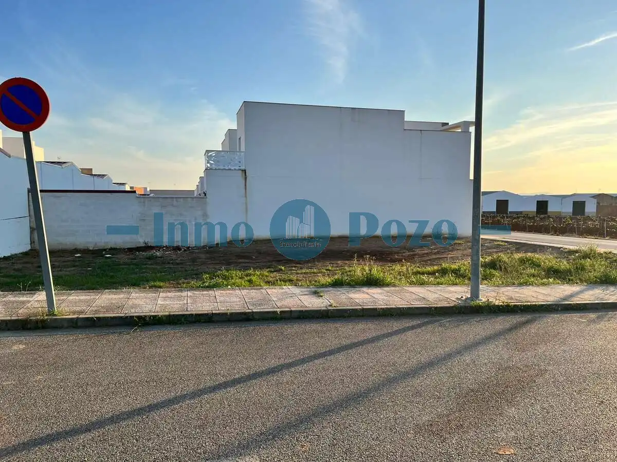 Terreno residencial en venta en Almendralejo, imagen 2