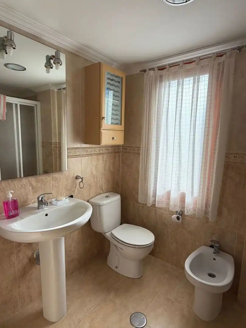 Bathroom of Houses for sale in Oropesa del Mar / Orpesa  with Air Conditioner, Terrace and Storage room