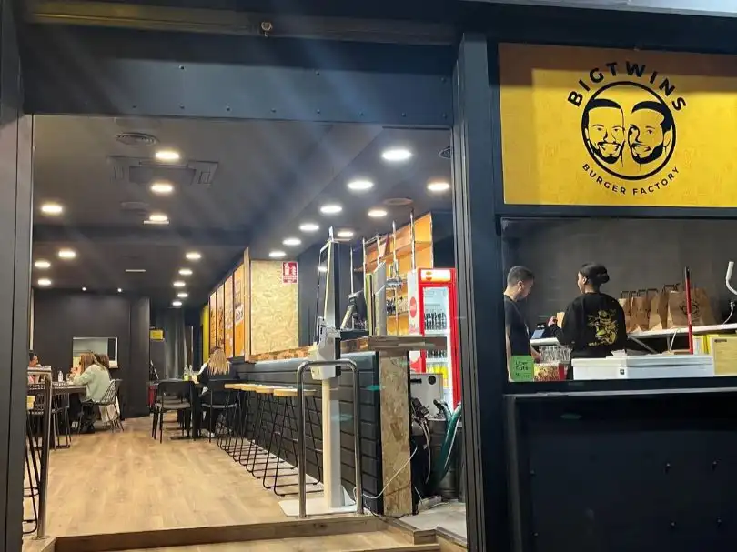 Local en traspas en Cartagena amb Aire condicionat, Calefacció i Terrassa