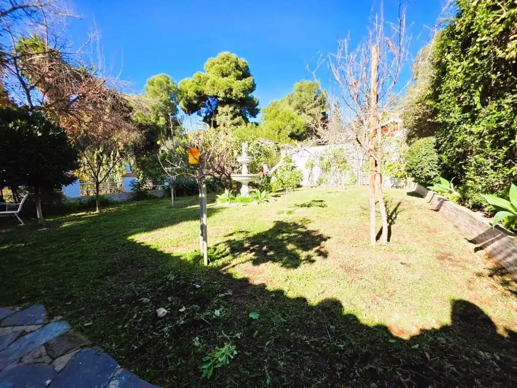 Jardí de Casa o xalet en venda en Málaga amb Aire condicionat, Jardí privat i Terrassa