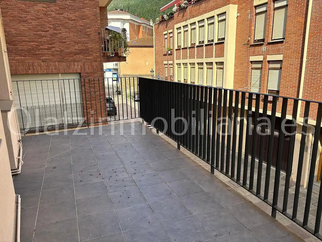 Terrasse von Wohnung zum Verkauf in Balmaseda mit Heizung, Terrasse und Abstellraum