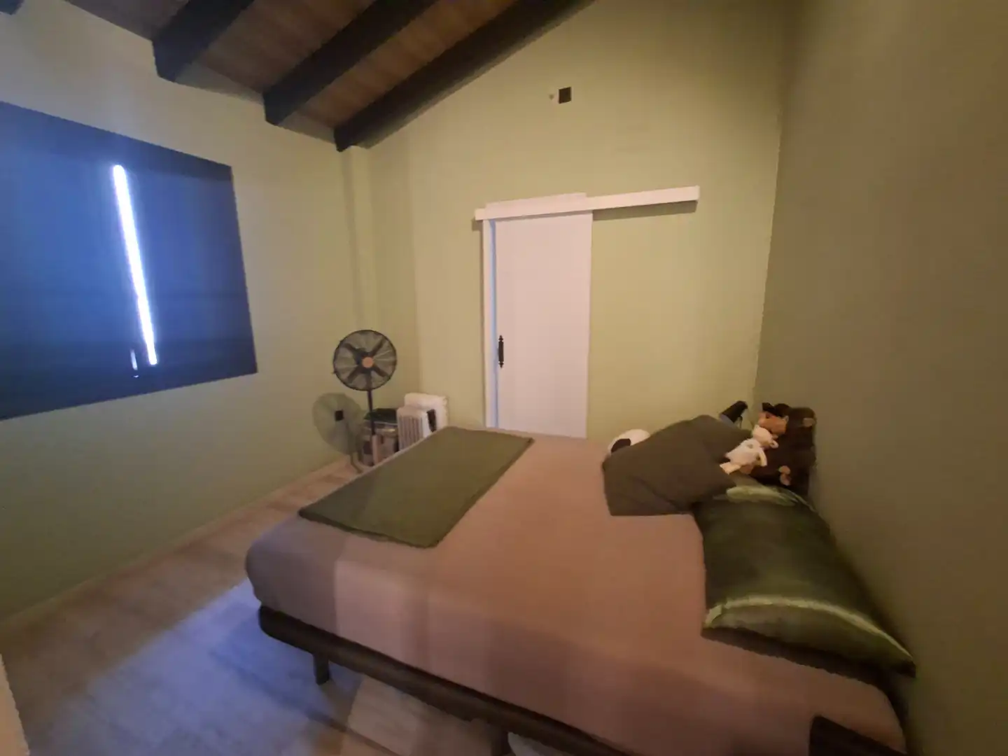 Dormitori de Casa o xalet en venda en La Rinconada amb Aire condicionat, Calefacció i Terrassa