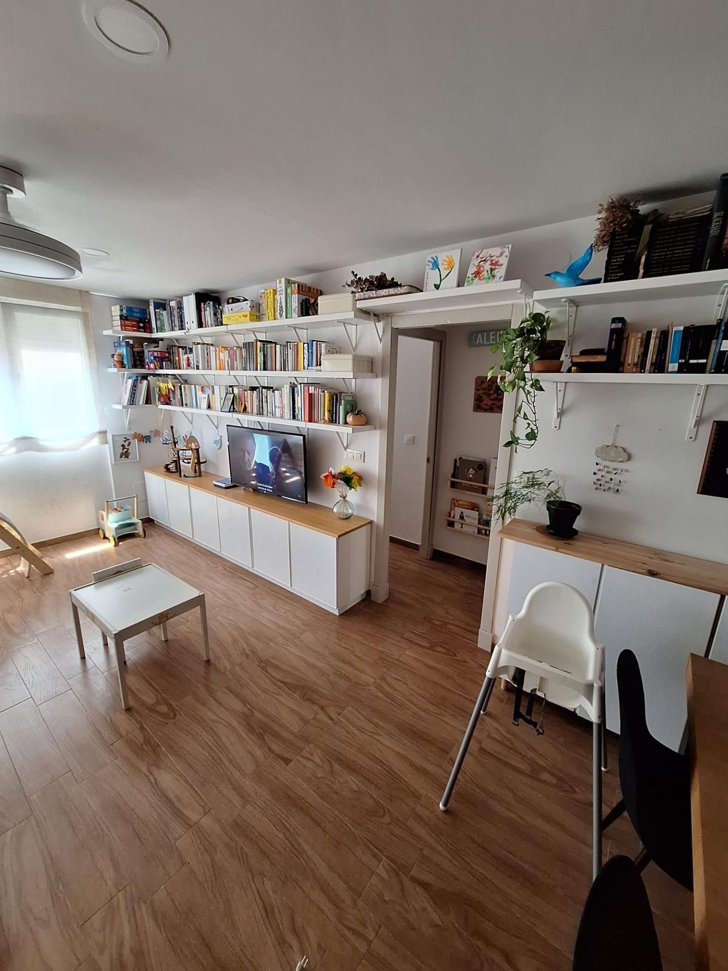 Sala d'estar de Pis en venda en  Cádiz Capital