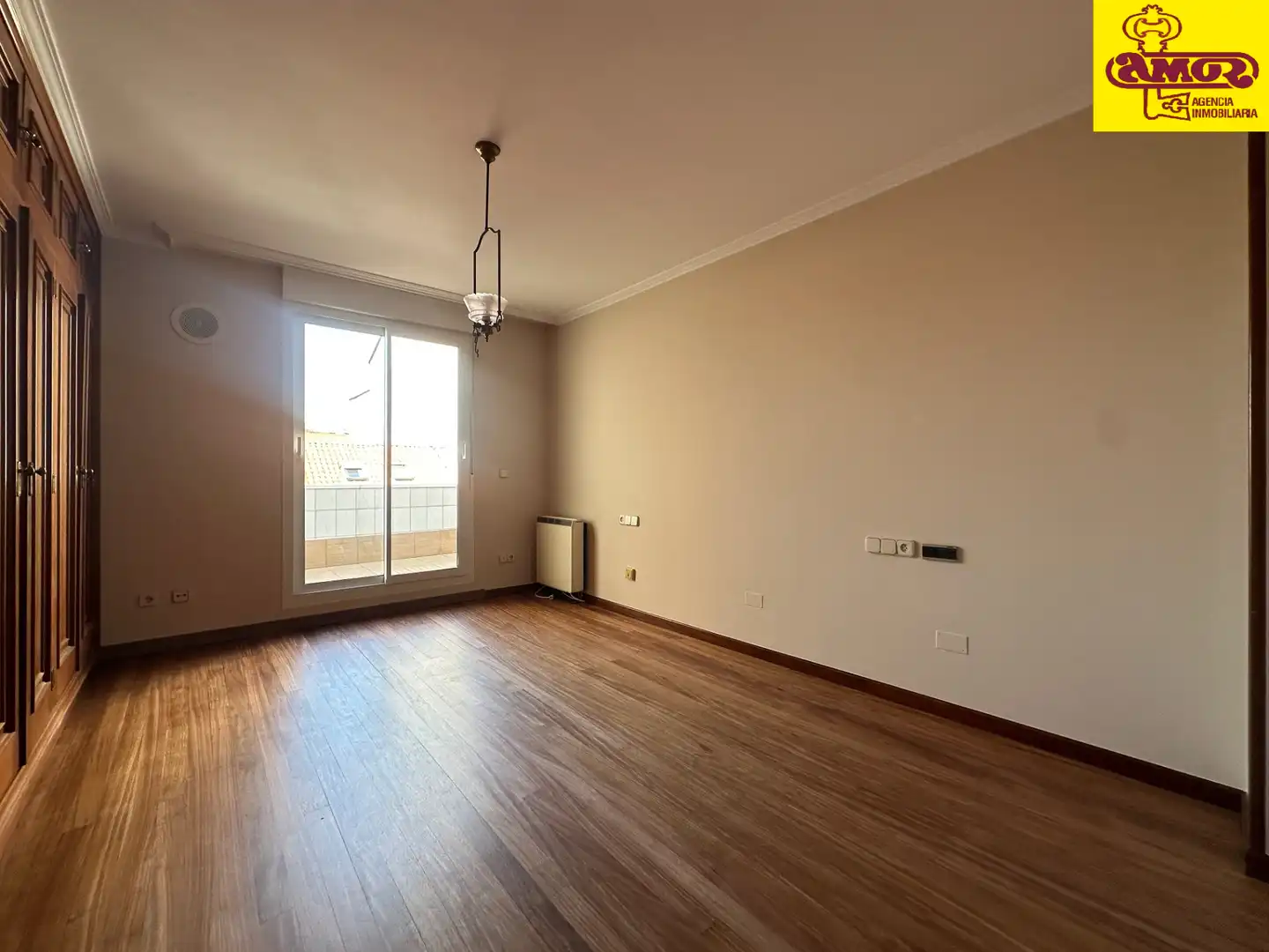 Sala de estar de Piso en venta en Santiago de Compostela  con Calefacción, Terraza y Trastero